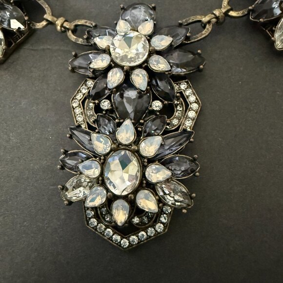 BaubleBar Statement Necklace Crystal Accents Antique Gold-Tone Links Adjustable - Picture 7 of 14